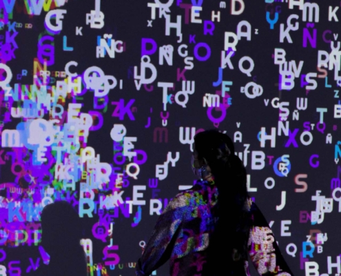z-room Instalación interactiva inmersiva Dialogos Master Diseño interactivo-2023