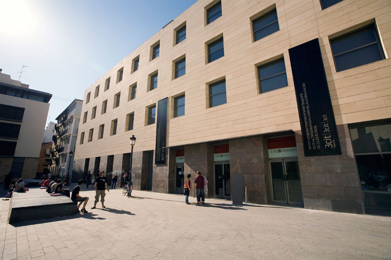 dissenycv-es-plaza-easd